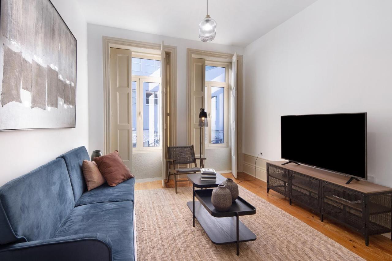 Crooked Floor House - 1St Floor Apartment Порто Екстериор снимка