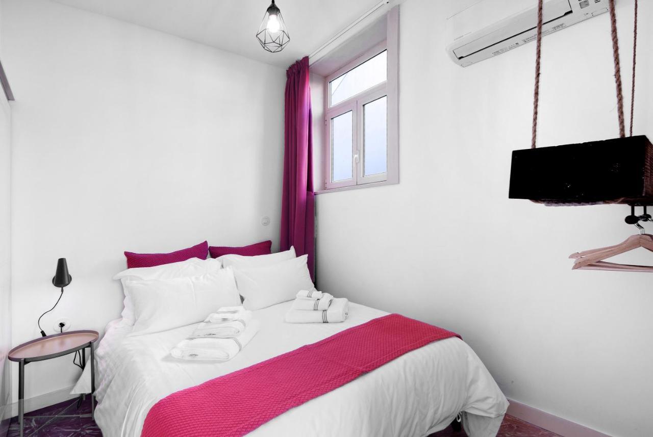 Crooked Floor House - 1St Floor Apartment Порто Екстериор снимка